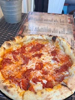 Pizza de Atún Y Jamón